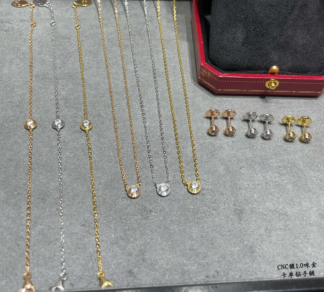 Picture [5]-p140V gold plated imitation gold Cartier single diamond bracelet classic production Small jewelry can bring out the atmosphere of fresh temperament Add the original small tag Not the market ordinary version-High imitation bags