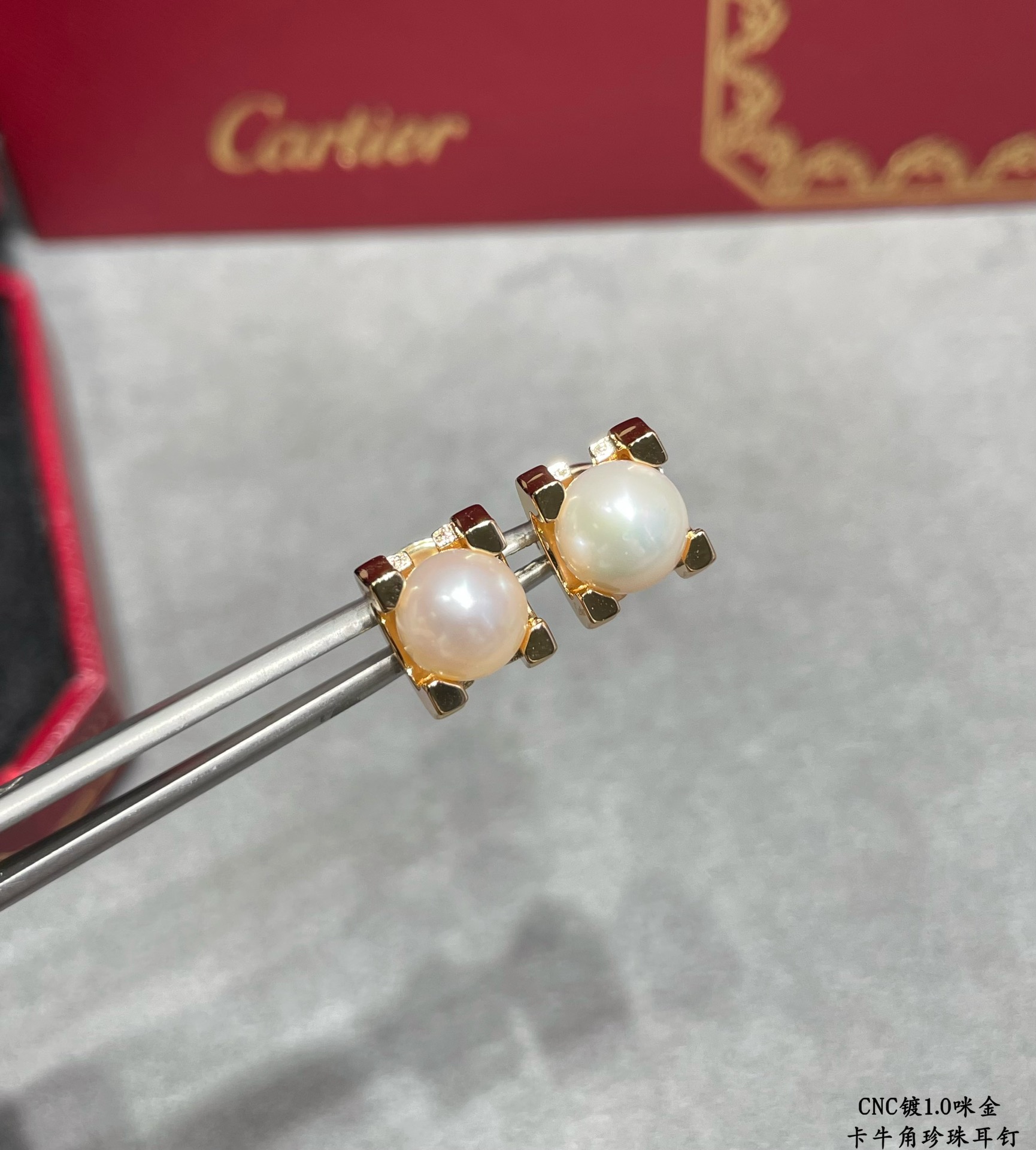 图片[7]-p350 V金镀咪金   精工制作 卡地亚牛角珍珠耳钉优雅系列！8mm日本akoya海水珍珠正圆无暇极光！高级版本 送礼佳品天然珍珠不退不换-高仿包包