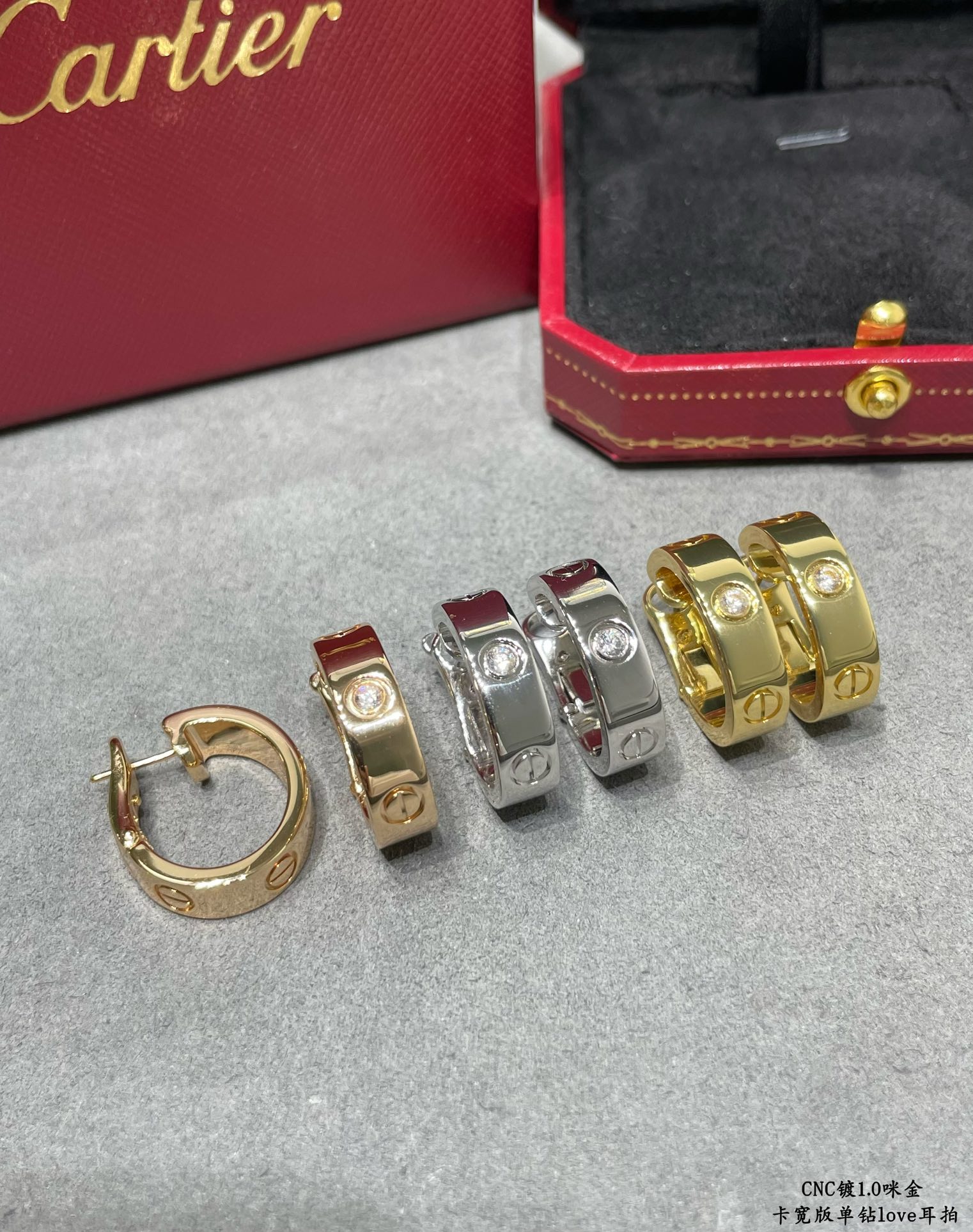 p270V gold Cartier Cartier CNC wide version of the single diamond LOVE ear pat classic 👄 classic Cartier love series the most classic models need not be introduced Germany imported high-end Three colors can be selected