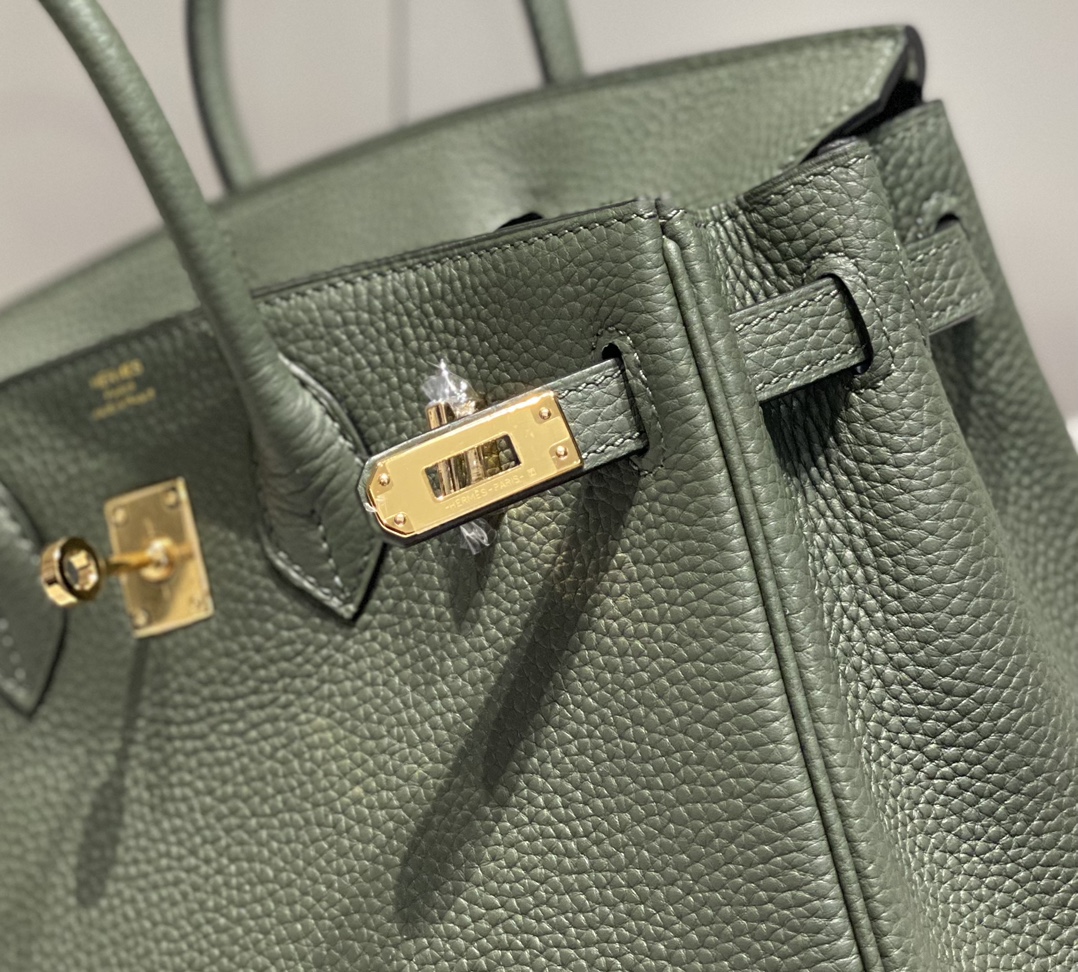 Image[1]-𝑫𝒓𝒆𝒂𝒎 𝒃𝒂𝒈 ♥ Bɪʀ ᴋɪɴ Linen Blue I believe that even people who are not interested in fashion should know the great name of Birkin Bag Platinum Bag 🥂. And in many luxury bags in the highest frequency of appearances and the most eye-catching is the Hermes platinum bag 〰️ real 25cm 9292090- high quality replica handbags
