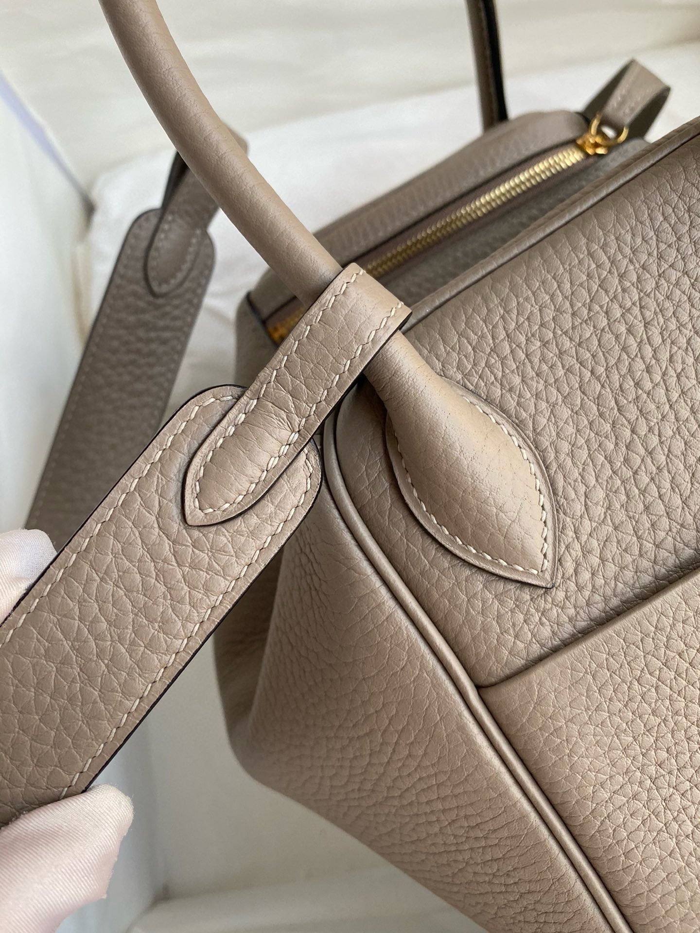 Picture [4]-Full hand-stitched👉Lindy 26cm Imported Taurillon Clemence Leather Asphalt Gray Gold Buckle-High Fake Bags