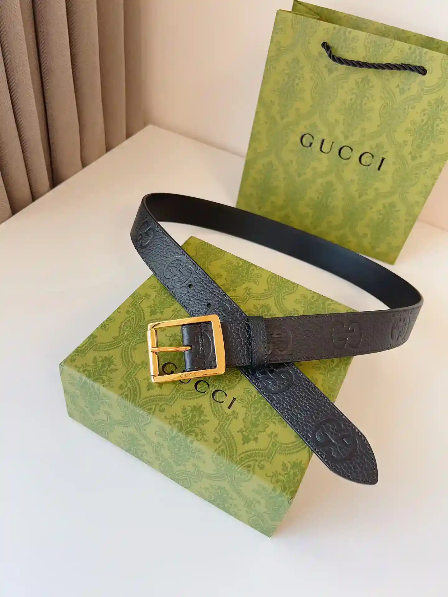 Picture [7]-Gucci 2024 Early Fall Collection Add ColorThis bright and eye-catching belt is crafted from GG rubber-effect leather with a palladium-toned buckle to inject a different charm into everyday looksFashionable, casual and versatileBelt width: 35mm-High quality handbags