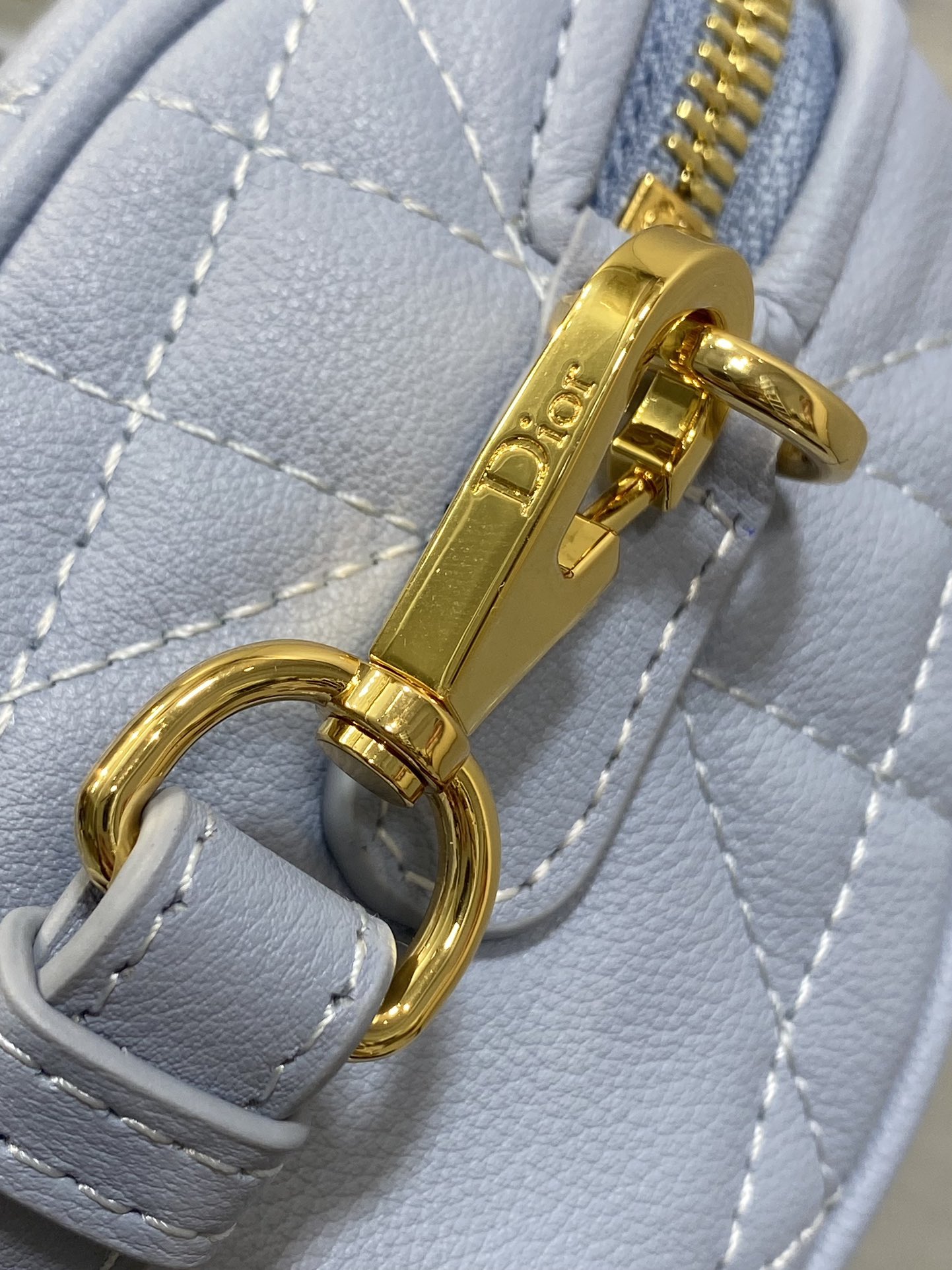 Picture [5]-P1240Groove 16 handbags Boston mini irresistible cute simple bag shape retro and high-level use of classic blue oblique old flowers carefully crafted exquisite and full sense of fashion handheld crossbody can be self-use lightweight and easy to carry the capacity of daily use is also quite enough size:17*10*8cm-high-fashion bags