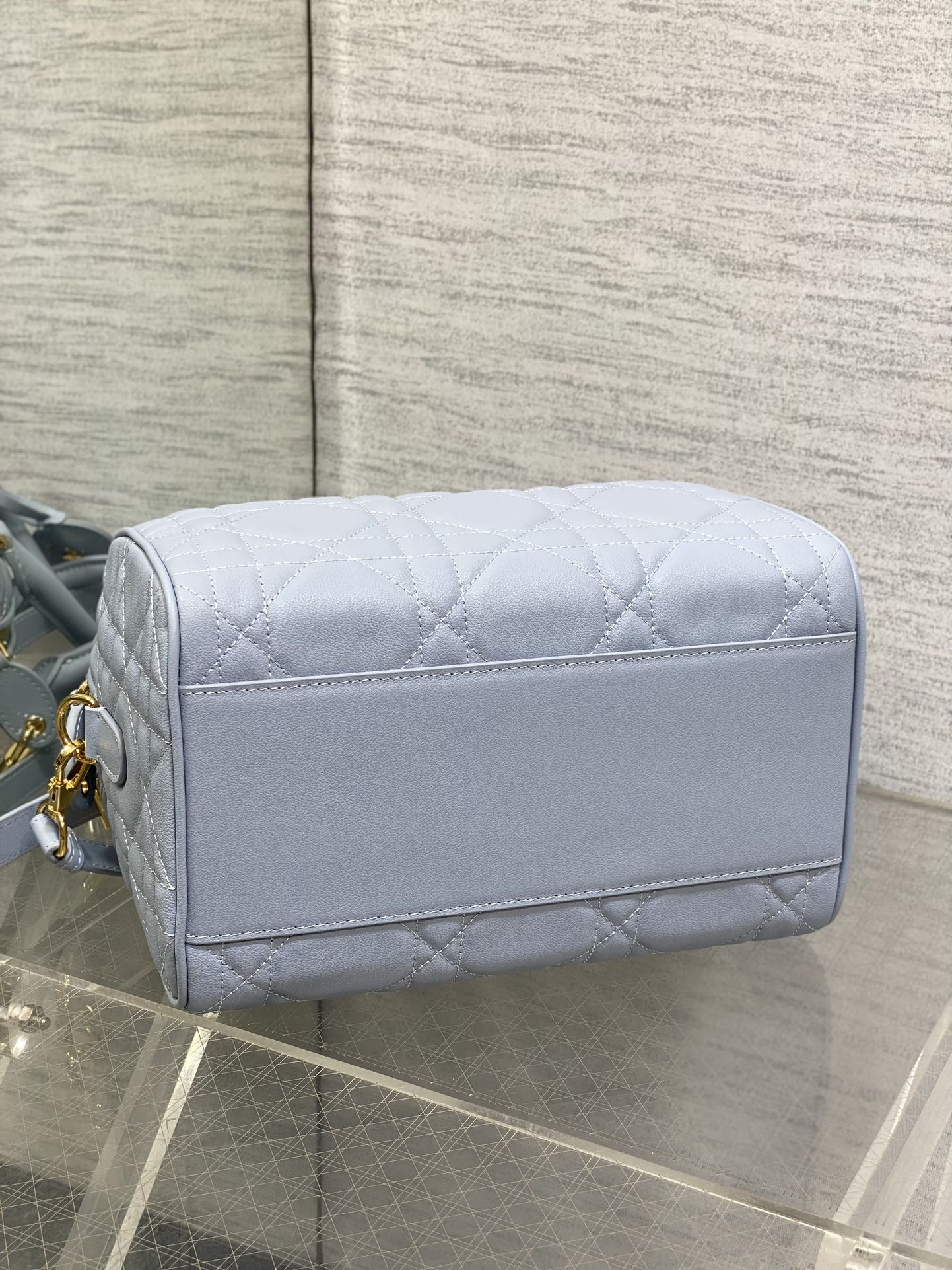 Picture [7]-P1440Groove 25 handbags Boston mini irresistible cute simple bag shape retro and high-level use of classic blue oblique old flowers carefully crafted exquisite and full sense of fashion handheld crossbody can be self-use lightweight and easy to carry the capacity of daily use is also quite enough size:25*19*16cm-high-fashion bags