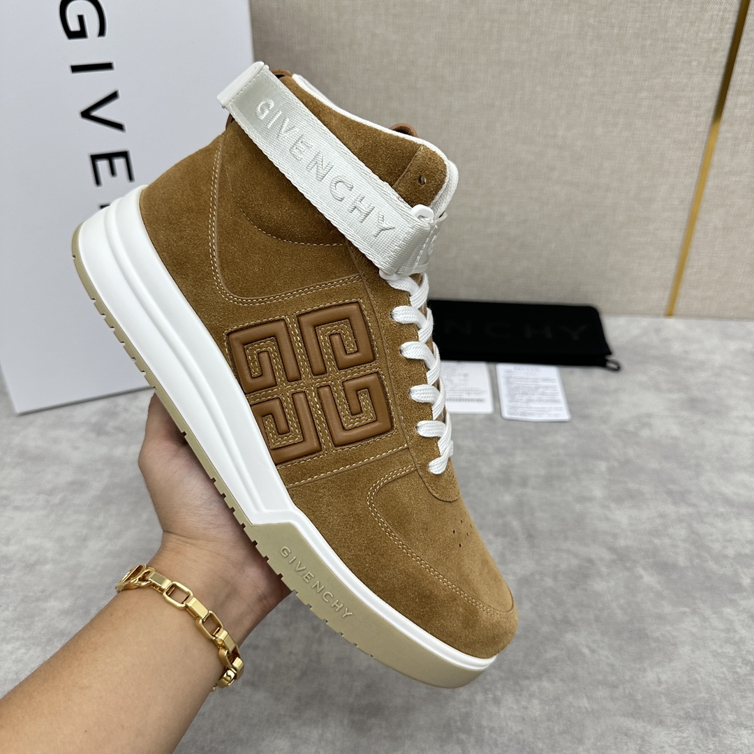 图片[4]-Givenchy 纪梵希   G4系列 高帮运动鞋高帮靴        进口光滑牛皮系带拼接撞色设计  踝部环饰可拆卸Givenchy LOGO织带饰侧面饰以4G LOGO 立体浮雕 搭配缝线       后跟饰片点缀Givenchy  LOGO        鞋舌饰以Givenchy  LOGO和4G LOGO        原版双色注塑外底饰以Givenchy  LOGO和4G LOGO细节 Givenchy  LOGO内底      鞋帮搭配注塑鞋底    全牛皮打造   七色🉑选  标准专柜码数：39～44#   （38.45🉑️定做）  P¥960-高仿包包