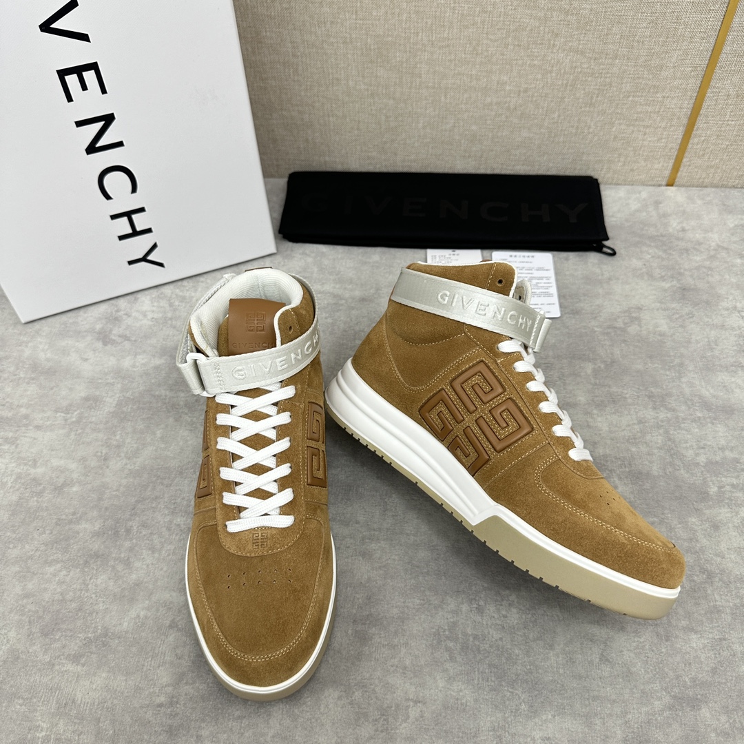 图片[7]-Givenchy 纪梵希   G4系列 高帮运动鞋高帮靴        进口光滑牛皮系带拼接撞色设计  踝部环饰可拆卸Givenchy LOGO织带饰侧面饰以4G LOGO 立体浮雕 搭配缝线       后跟饰片点缀Givenchy  LOGO        鞋舌饰以Givenchy  LOGO和4G LOGO        原版双色注塑外底饰以Givenchy  LOGO和4G LOGO细节 Givenchy  LOGO内底      鞋帮搭配注塑鞋底    全牛皮打造   七色🉑选  标准专柜码数：39～44#   （38.45🉑️定做）  P¥960-高仿包包