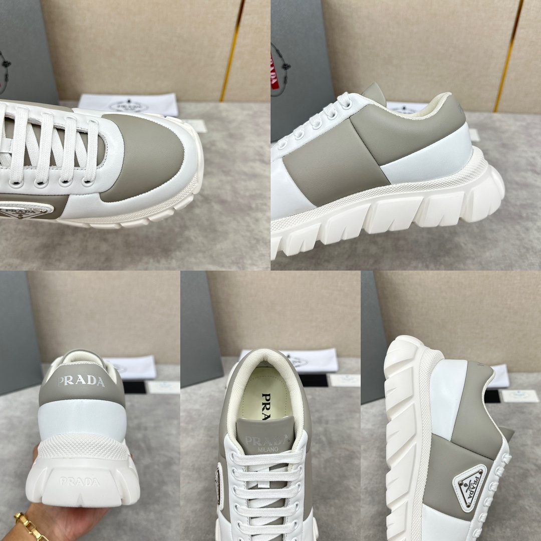 💋💍P's new Prada Prada men's leather loafers 🍞 dad shoes style casual sneakers imported nappa calf leather laminated sponge leather uppers the current popular style design leather texture is soft and delicate details can be seen Lace-up design side of the classic triangular triangle triangle label ▶️ logo logo logo on the tongue and heel Simple and elegant Calfskin padded footbed Full calf leather lining Sporty fit Lightweight and thick sole with tire pattern rubber Comfort is perfect Available in many colors Comes in original box with dust bag!Standard counter size: 39-44# (38.45🉑 customized) P¥800