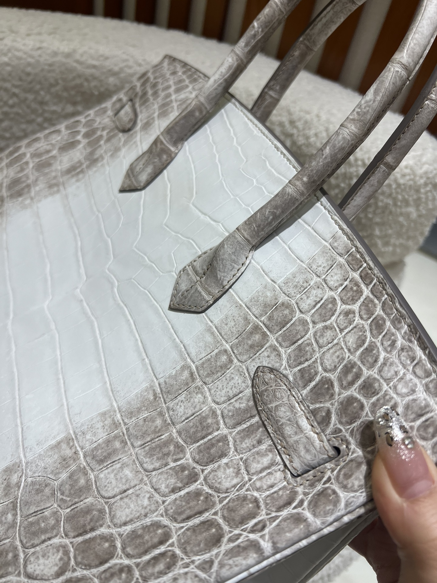 图片[9]-birkin 35cm 喜马拉雅鳄鱼皮手工蜡线缝制-高仿包包