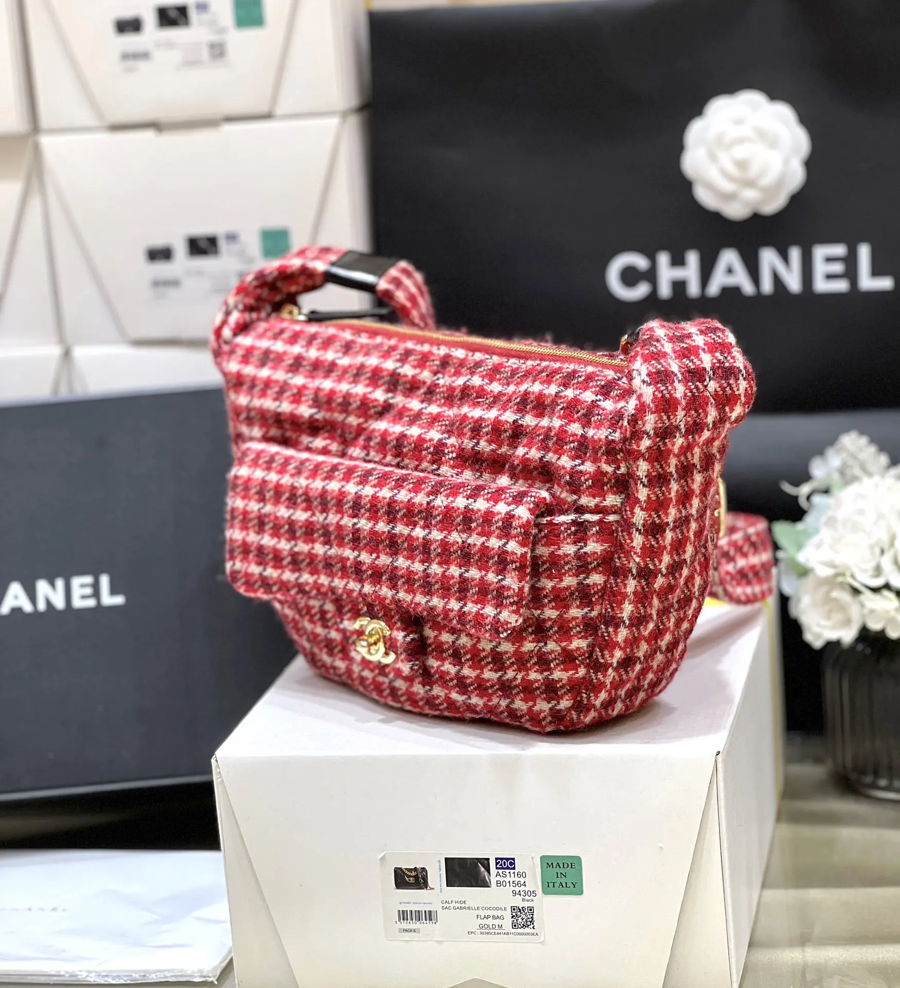 Picture [3]-Chanel 24N jennie same hobo satchel [color] a long time no such hot global cloth bag [666] [666] worthy of the limited edition [love] [love] physical really surprised invincible description of the beauty of the [pleasant] self-weight is very lightweight straps can still be adjusted shoulder and cross-body [strong] [strong] highly recommended [strong] [strong] Loio piana Wool tweed (18*30*8cm)-High Faux Bags