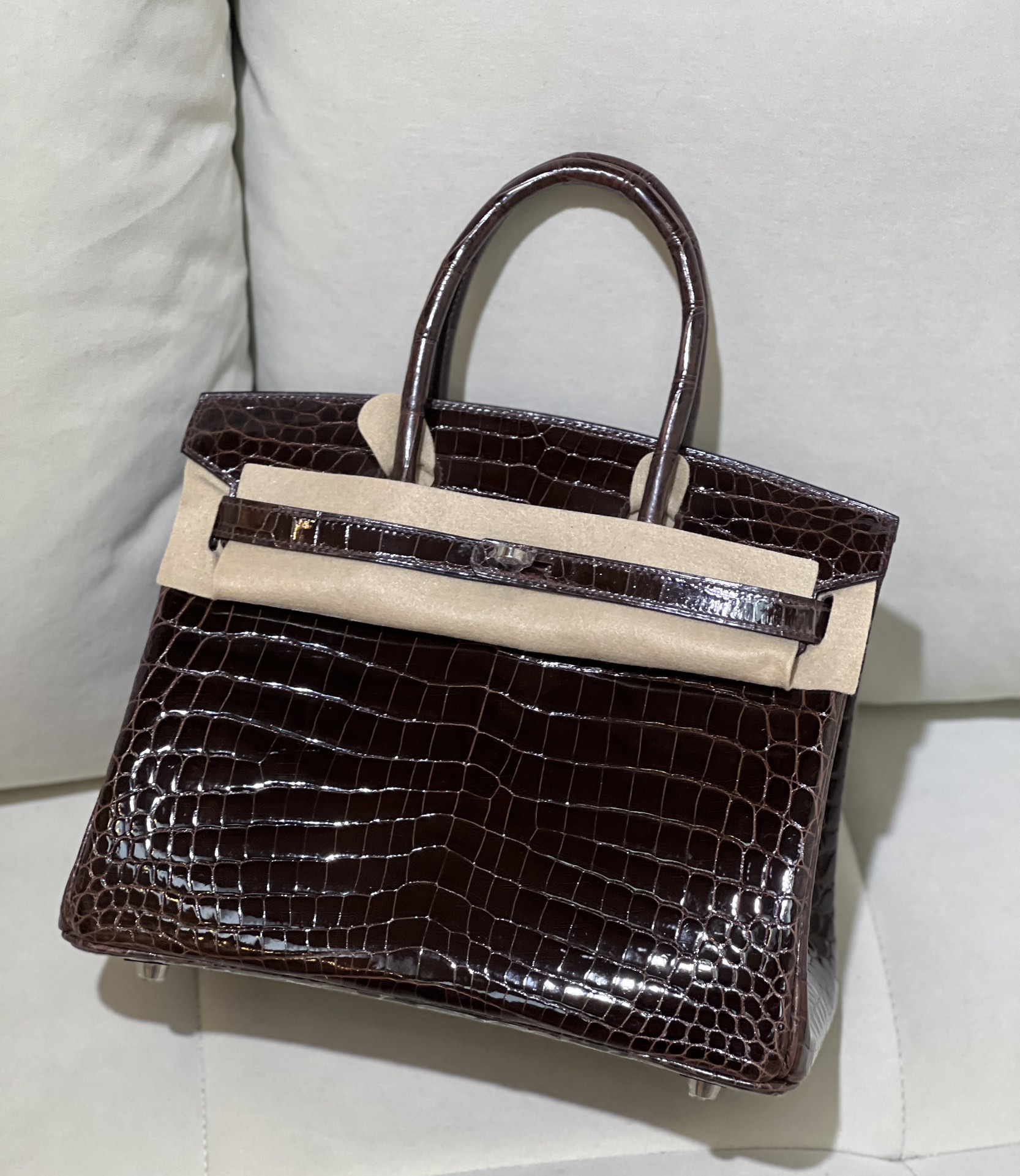图片[2]-Birkin 30cm 哈瓦那 亮面尼罗 银扣-高仿包包