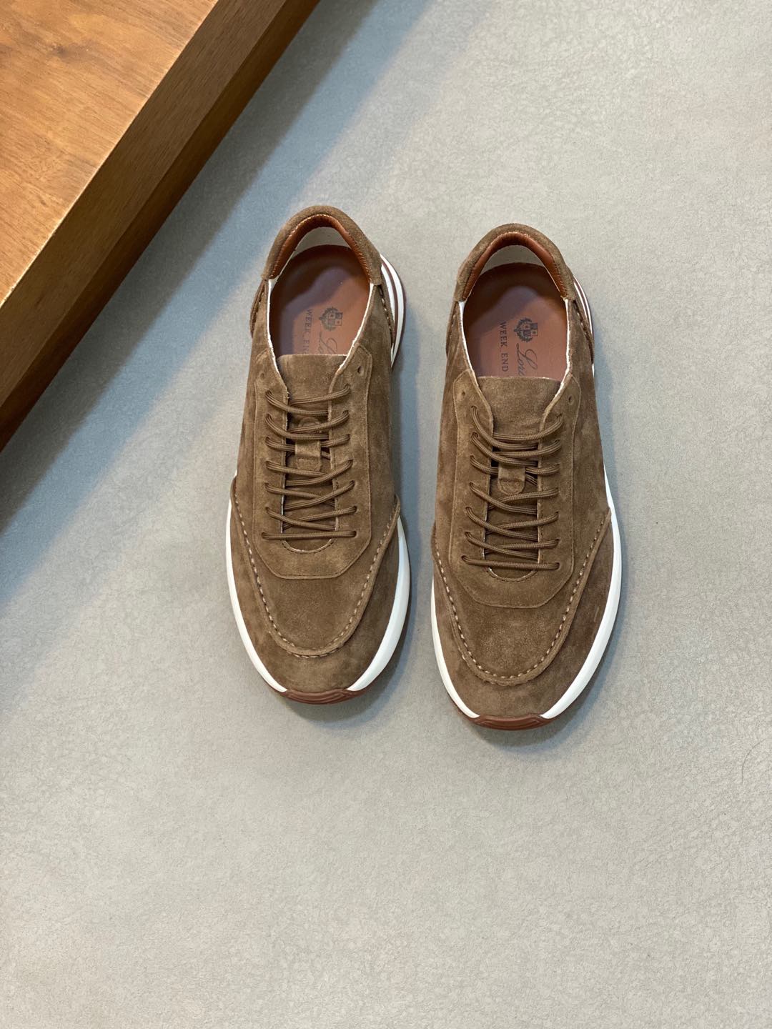 P800 Loro Piana - Nuoyu Pia Classic Joggers Men's Lace-up Casual Shoes Sneakers High-quality lightweight and comfortable fabrics outdoor leisure can be color-coordinated young and energetic with 3M reflective design with sportswear or casual suits are superb!Size: 39-44 (38, 45, 46, 47 can be customized)