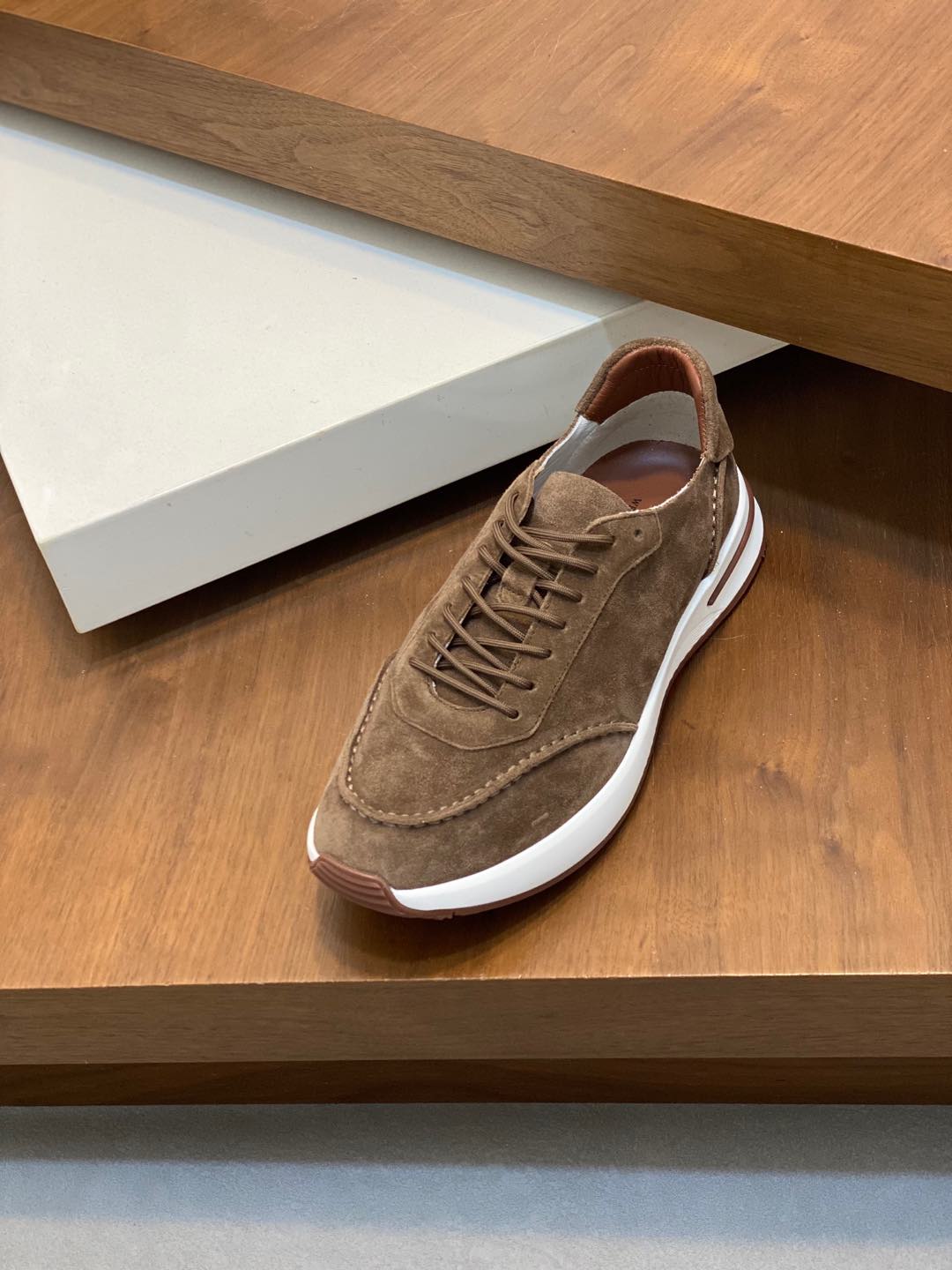 P800 Loro Piana - Nuoyu Pia Classic Joggers Men's Lace-up Casual Shoes Sneakers High-quality lightweight and comfortable fabrics outdoor leisure can be color-coordinated young and energetic with 3M reflective design with sportswear or casual suits are superb!Size: 39-44 (38, 45, 46, 47 can be customized)