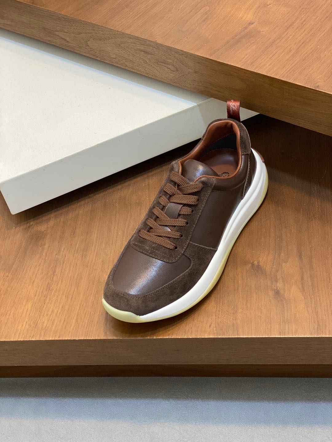 P800 Loro Piana - Nuoyu Pia Classic Joggers Men's Lace-up Casual Shoes Sneakers High-quality lightweight and comfortable fabrics outdoor leisure can be color-coordinated young and energetic with 3M reflective design with sportswear or casual suits are superb!Size: 39-44 (38, 45, 46, 47 can be customized)