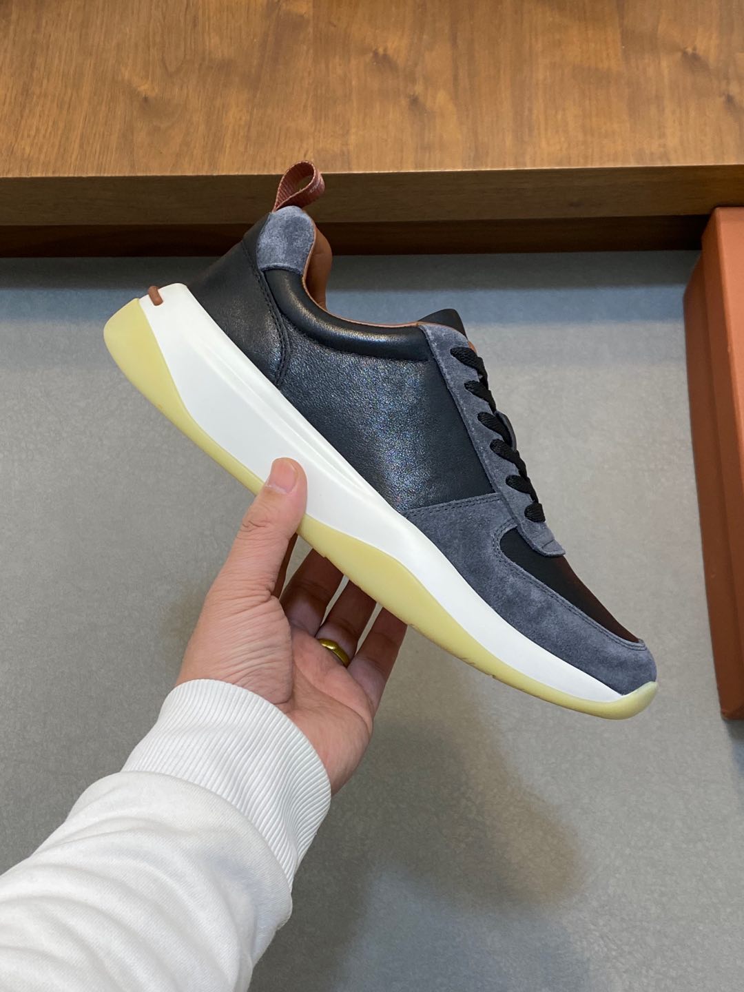 P800 Loro Piana - Nuoyu Pia Classic Joggers Men's Lace-up Casual Shoes Sneakers High-quality lightweight and comfortable fabrics outdoor leisure can be color-coordinated young and energetic with 3M reflective design with sportswear or casual suits are superb!Size: 39-44 (38, 45, 46, 47 can be customized)