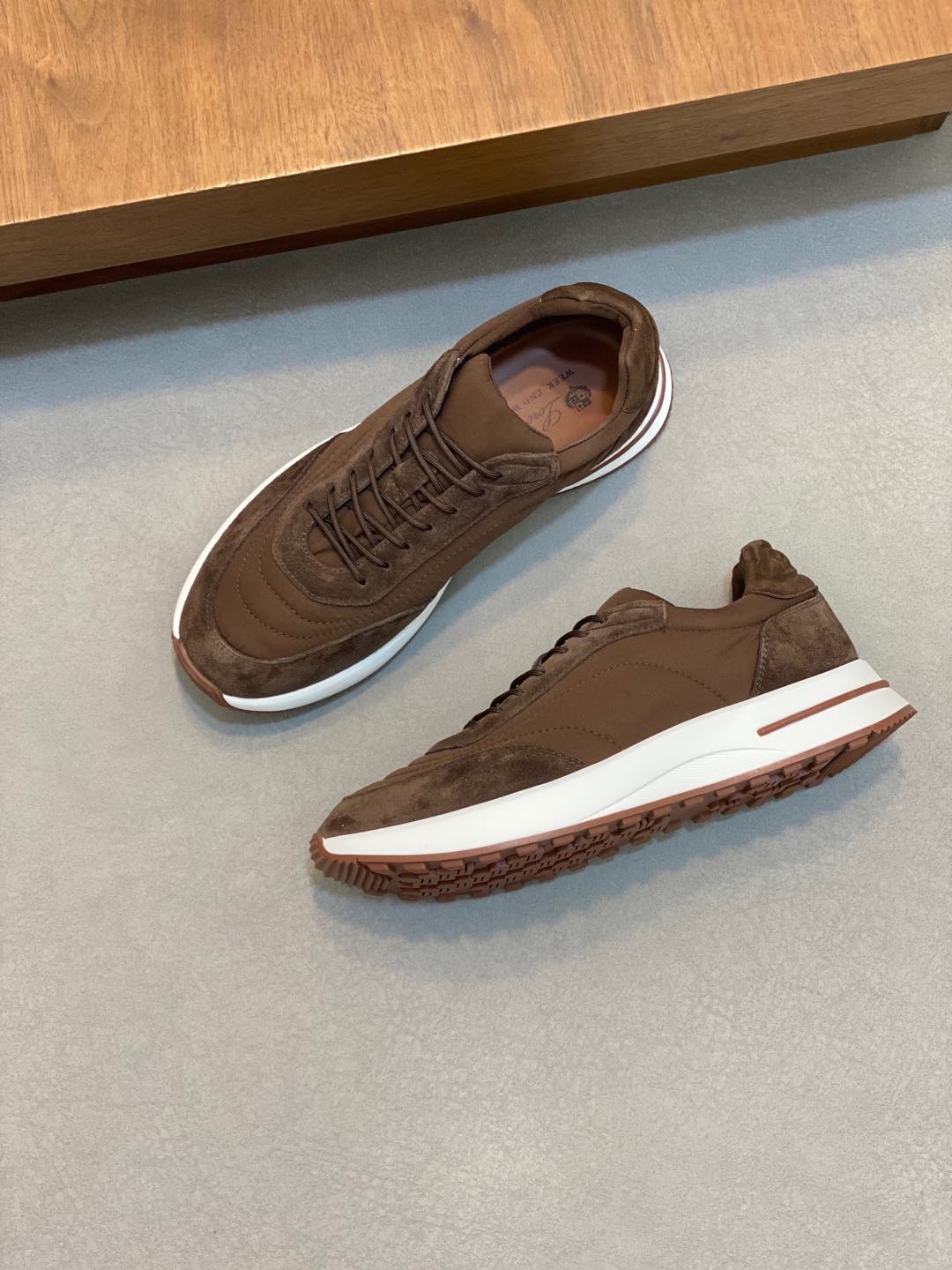 P800 Loro Piana - Nuoyu Pia Classic Joggers Men's Lace-up Casual Shoes Sneakers High-quality lightweight and comfortable fabrics outdoor leisure can be color-coordinated young and energetic with 3M reflective design with sportswear or casual suits are superb!Size: 39-44 (38, 45, 46, 47 can be customized)