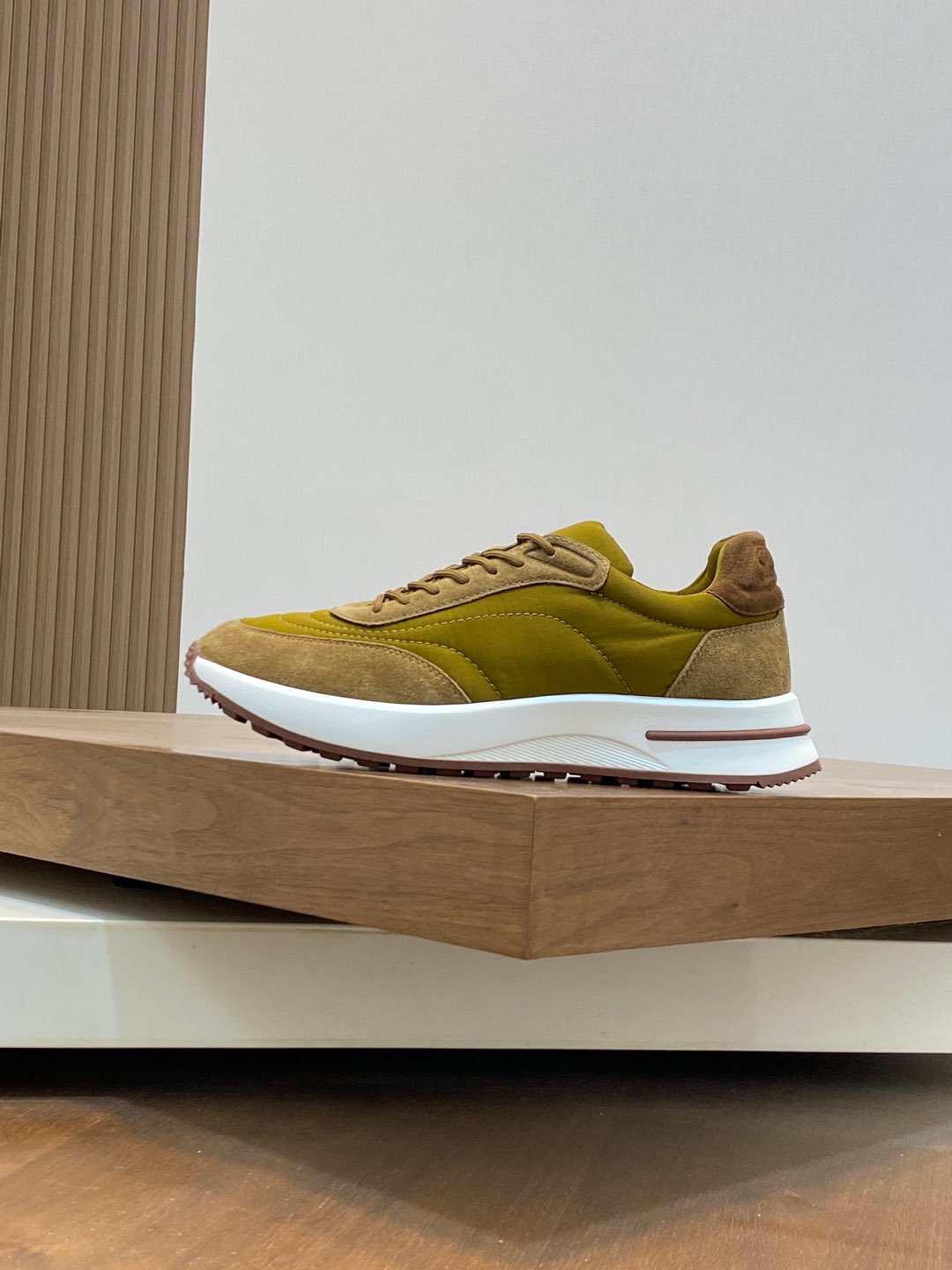 P800 Loro Piana - Nuoyu Pia Classic Joggers Men's Lace-up Casual Shoes Sneakers High-quality lightweight and comfortable fabrics outdoor leisure can be color-coordinated young and energetic with 3M reflective design with sportswear or casual suits are superb!Size: 39-44 (38, 45, 46, 47 can be customized)
