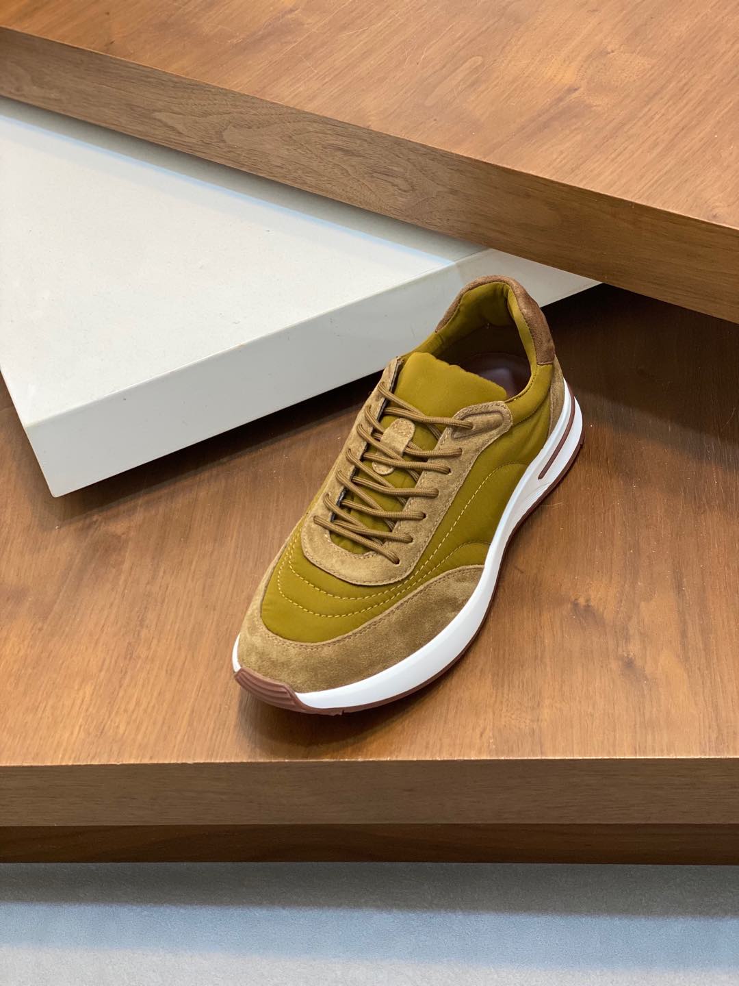 P800 Loro Piana - Nuoyu Pia Classic Joggers Men's Lace-up Casual Shoes Sneakers High-quality lightweight and comfortable fabrics outdoor leisure can be color-coordinated young and energetic with 3M reflective design with sportswear or casual suits are superb!Size: 39-44 (38, 45, 46, 47 can be customized)