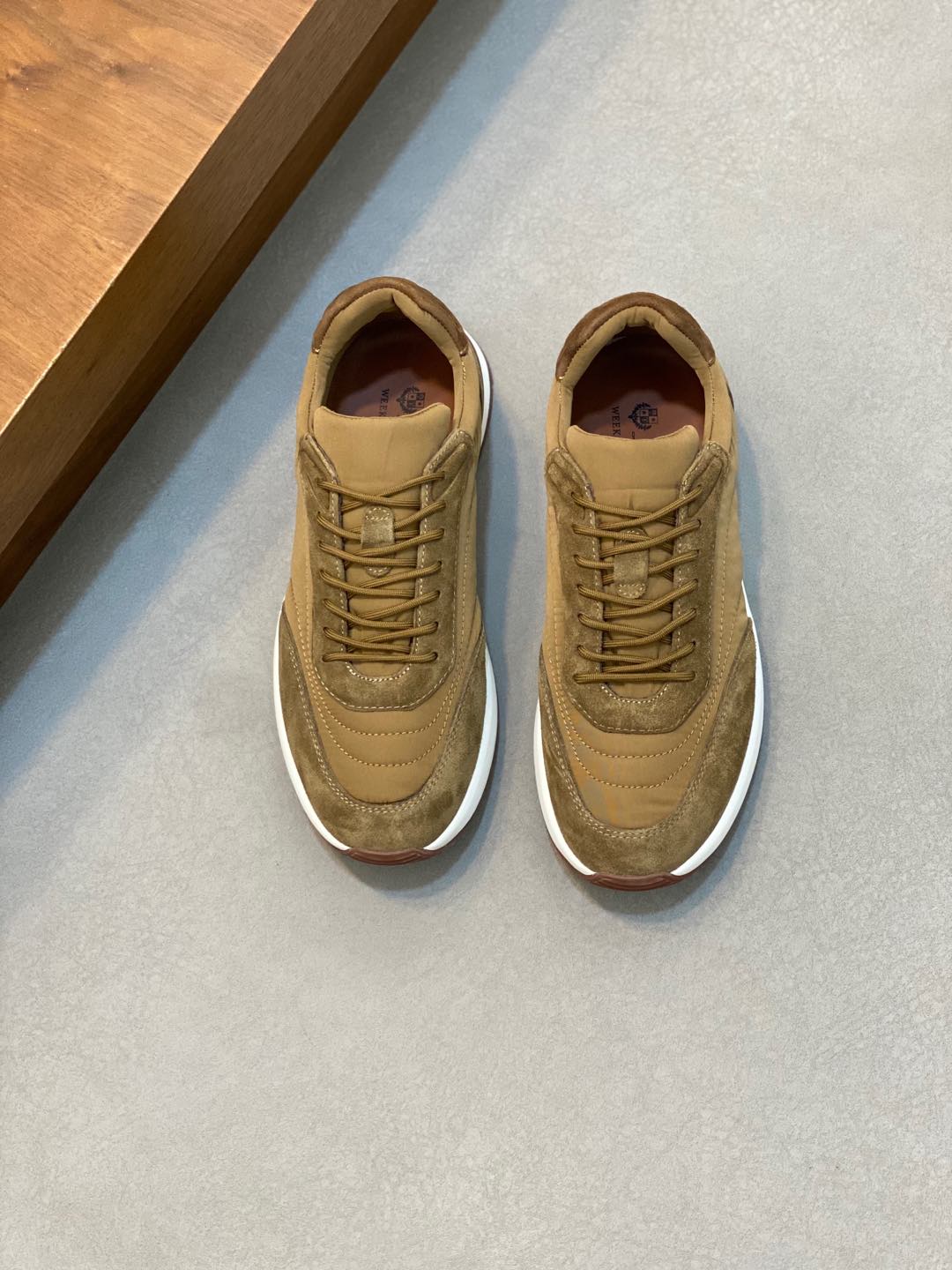 P800 Loro Piana - Nuoyu Pia Classic Joggers Men's Lace-up Casual Shoes Sneakers High-quality lightweight and comfortable fabrics outdoor leisure can be color-coordinated young and energetic with 3M reflective design with sportswear or casual suits are superb!Size: 39-44 (38, 45, 46, 47 can be customized)