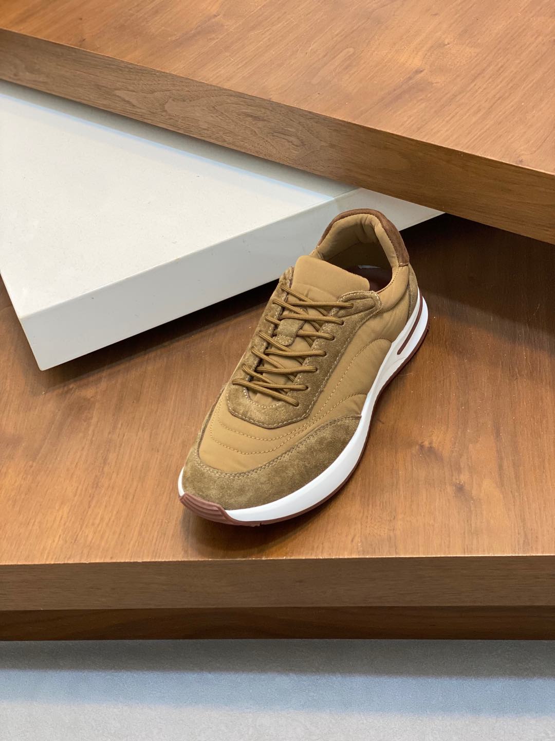P800 Loro Piana - Nuoyu Pia Classic Joggers Men's Lace-up Casual Shoes Sneakers High-quality lightweight and comfortable fabrics outdoor leisure can be color-coordinated young and energetic with 3M reflective design with sportswear or casual suits are superb!Size: 39-44 (38, 45, 46, 47 can be customized)