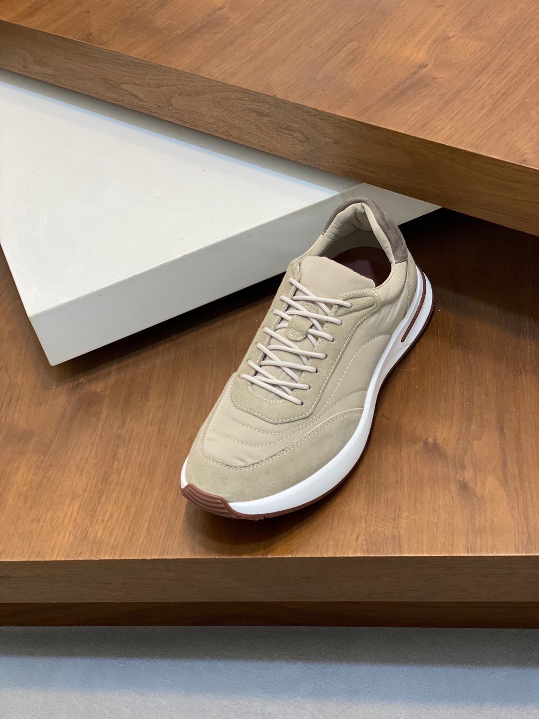 P800 Loro Piana - Nuoyu Pia Classic Joggers Men's Lace-up Casual Shoes Sneakers High-quality lightweight and comfortable fabrics outdoor leisure can be color-coordinated young and energetic with 3M reflective design with sportswear or casual suits are superb!Size: 39-44 (38, 45, 46, 47 can be customized)