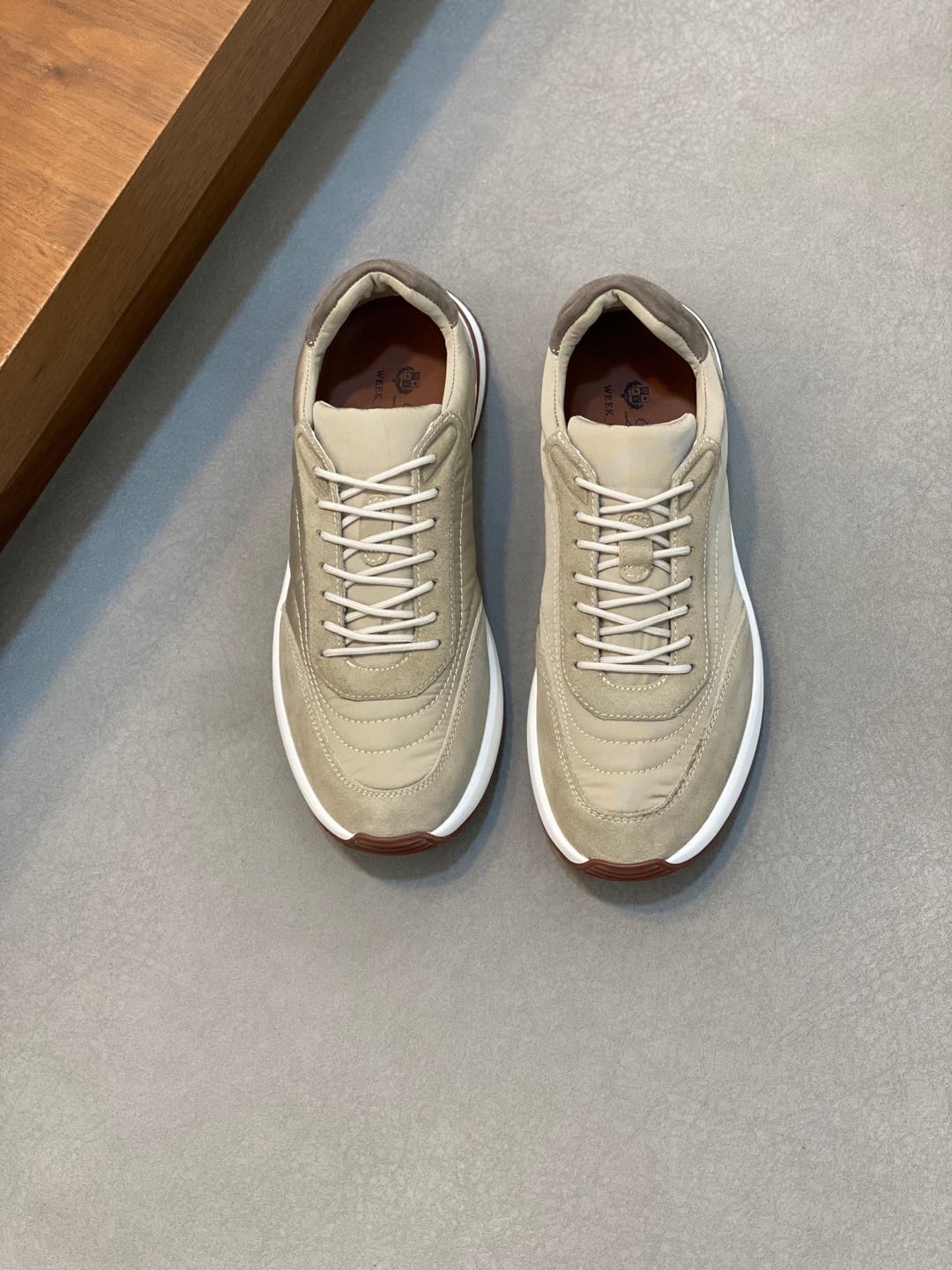 P800 Loro Piana - Nuoyu Pia Classic Joggers Men's Lace-up Casual Shoes Sneakers High-quality lightweight and comfortable fabrics outdoor leisure can be color-coordinated young and energetic with 3M reflective design with sportswear or casual suits are superb!Size: 39-44 (38, 45, 46, 47 can be customized)