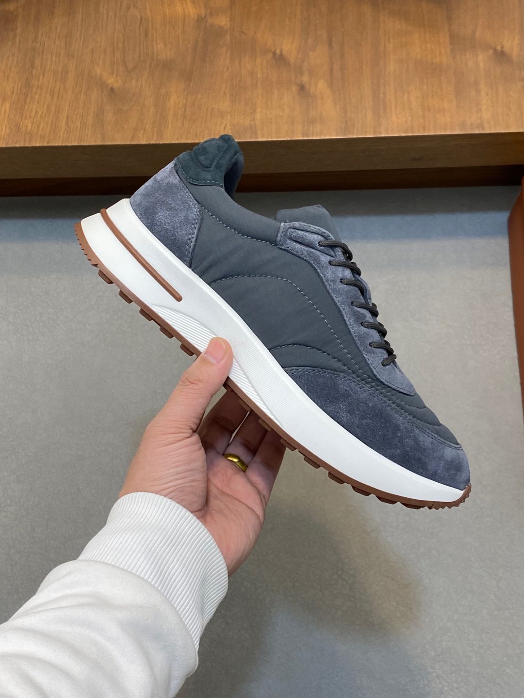 P800 Loro Piana - Nuoyu Pia Classic Joggers Men's Lace-up Casual Shoes Sneakers High-quality lightweight and comfortable fabrics outdoor leisure can be color-coordinated young and energetic with 3M reflective design with sportswear or casual suits are superb!Size: 39-44 (38, 45, 46, 47 can be customized)