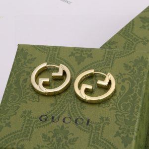 P90 Gucci 古驰 耳钉  高端 打造 美到哭因为是限量版你根本无法在店内看到一到真的bling 这一组简直不要太震撼不要太完美赞呆了耳钉-高仿包包