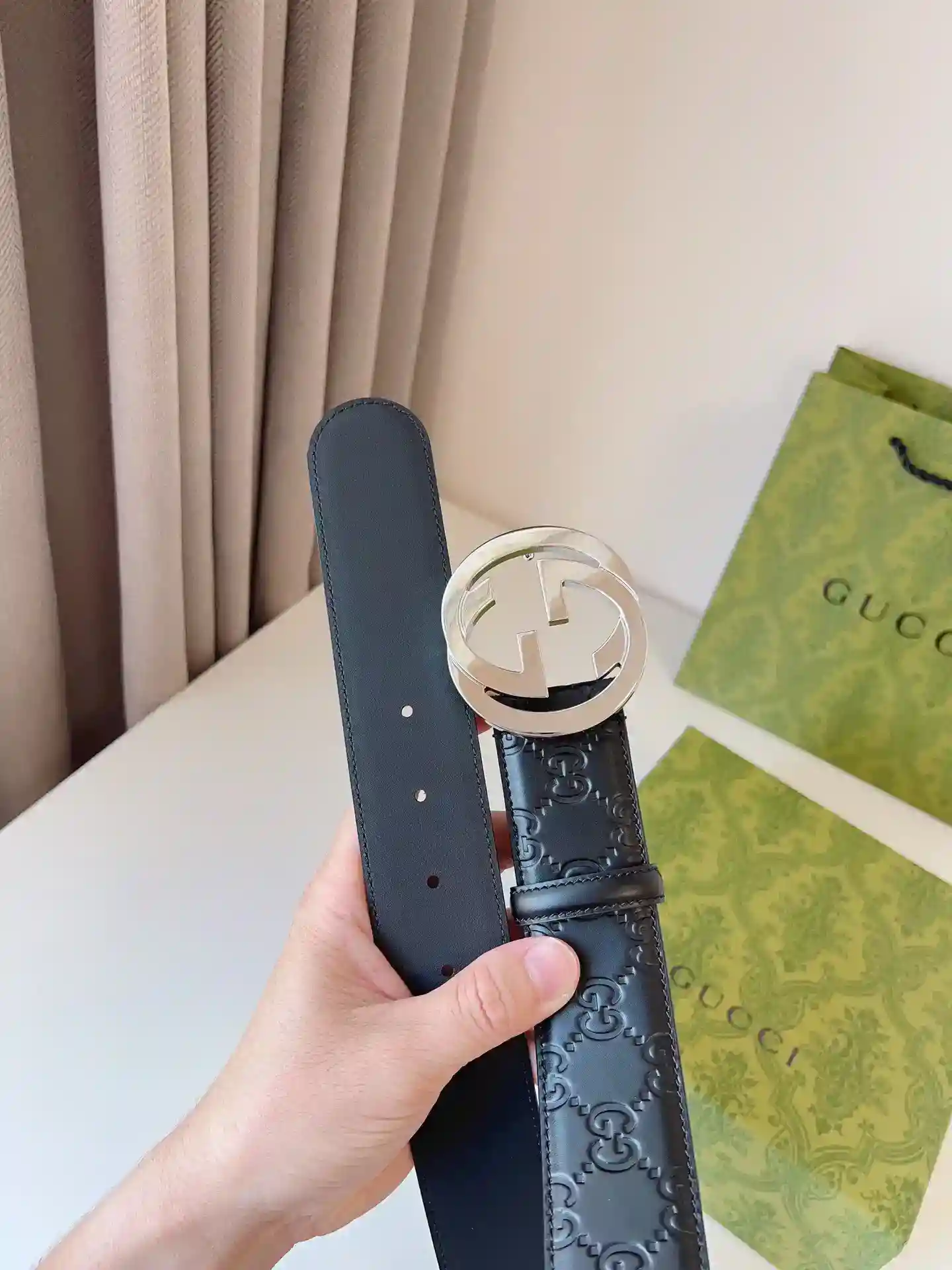 GUCCI interlocking double G buckle belt using hot embossing technology Gucci Signature leather refined and made of touch thick printing pattern clear and distinct fashion classic versatile models; belt width: 4.0cm-high replica bags